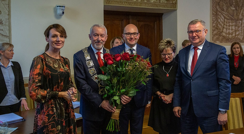 Prezydent Krzysztof Hildebrandt złożył ślubowanie