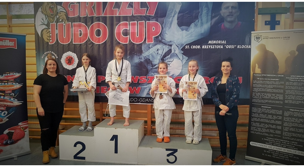 Siedem medali dla młodych judoków UKS Team Dragon Wejherowo
