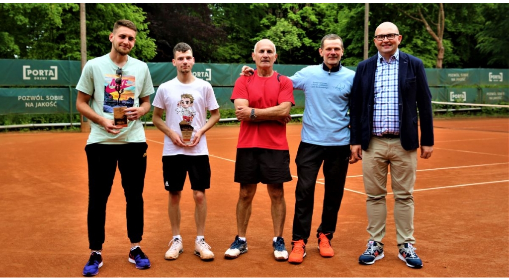 Wejherowscy tenisiści zainaugurowali sezon