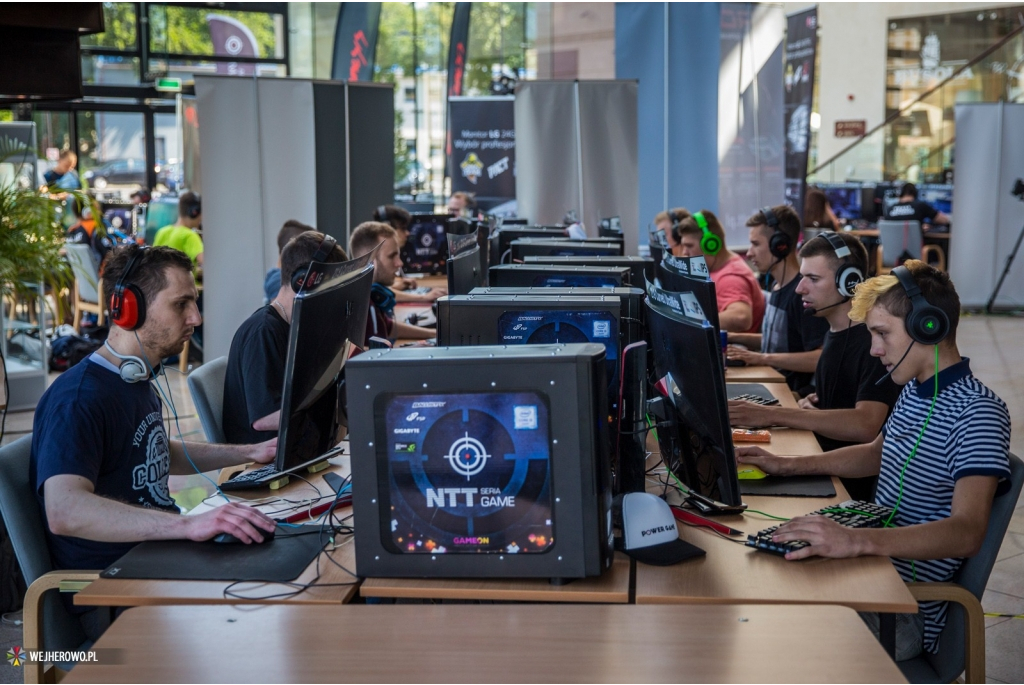 Super Game E-Sport