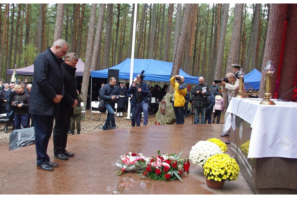 Uroczystość patriotyczna w Piaśnicy