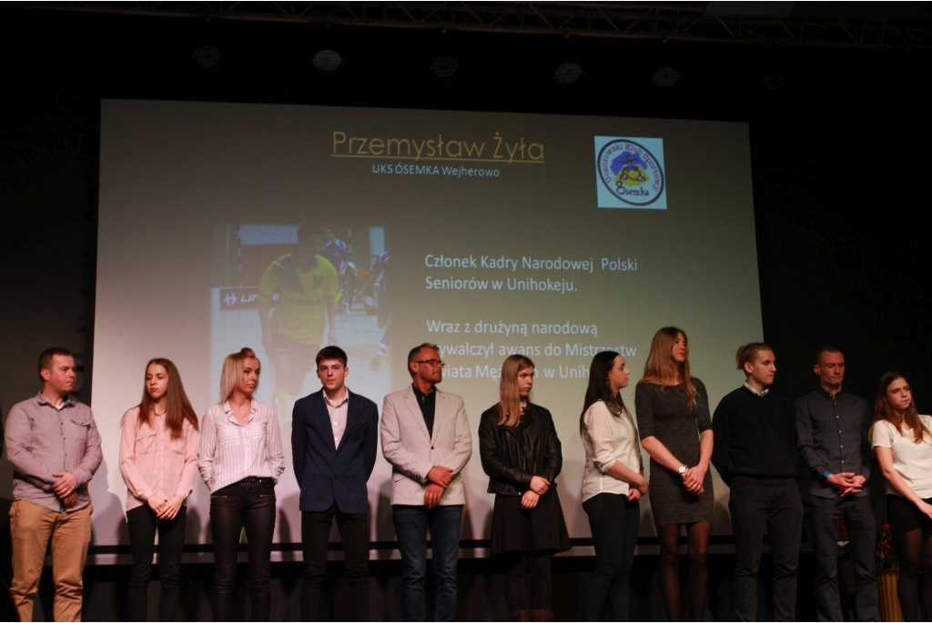 Wręczenie nagród dla najlepszych trenerów i sportowców