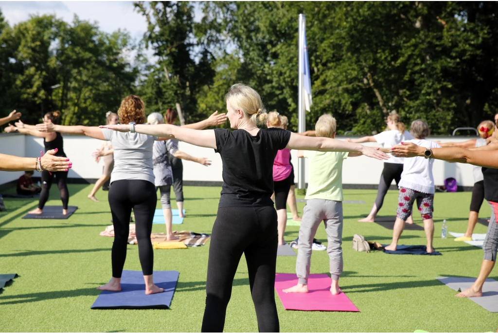 Joga w Wodnych Ogrodach