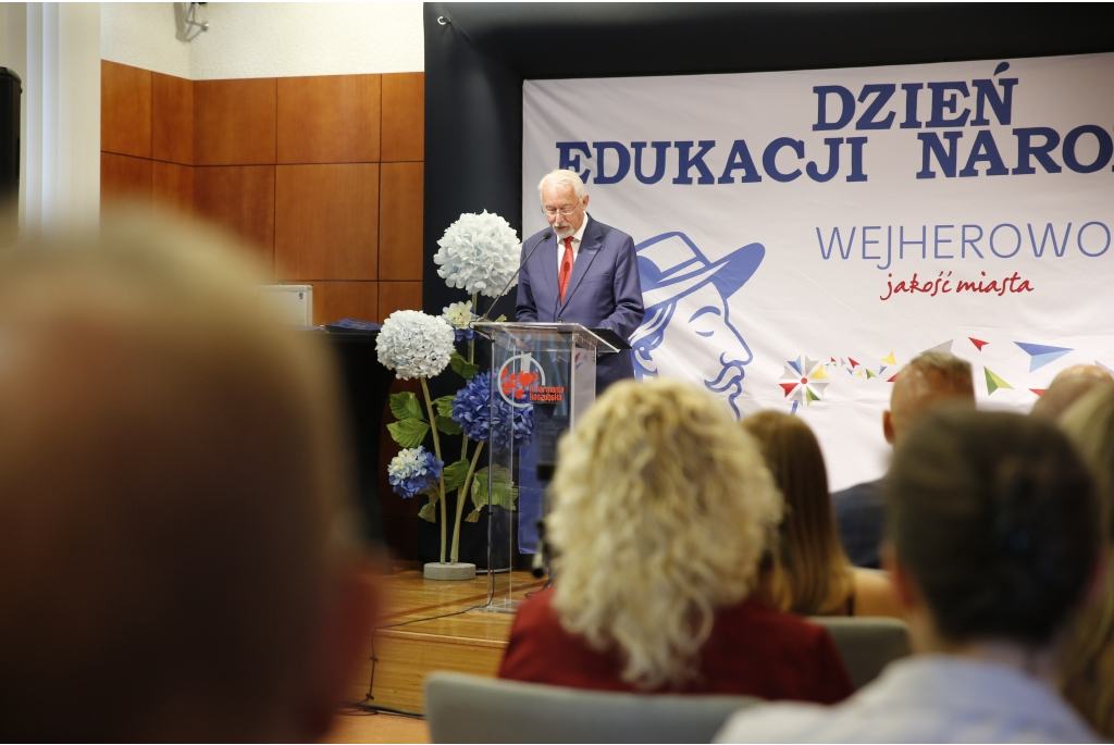 Dzień Edukacji Narodowej 2025