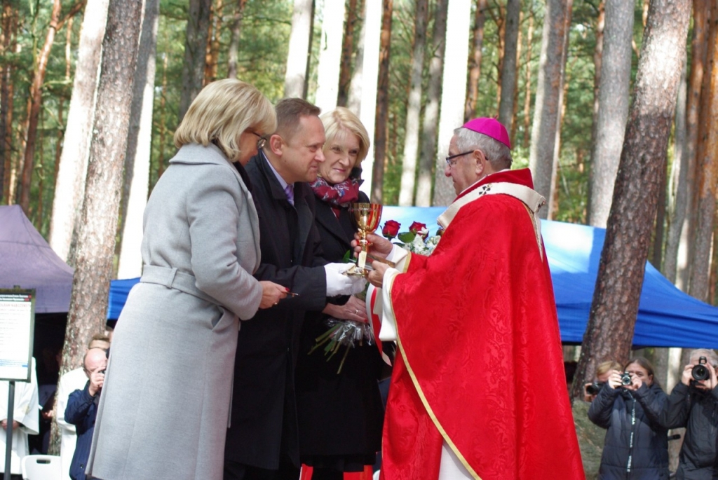 Uroczystość patriotyczna w Piaśnicy