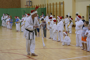 Trening karate shotokan z Mikołajem
