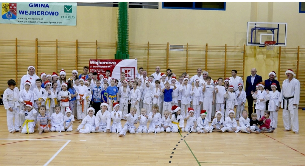 Trening karate shotokan z Mikołajem