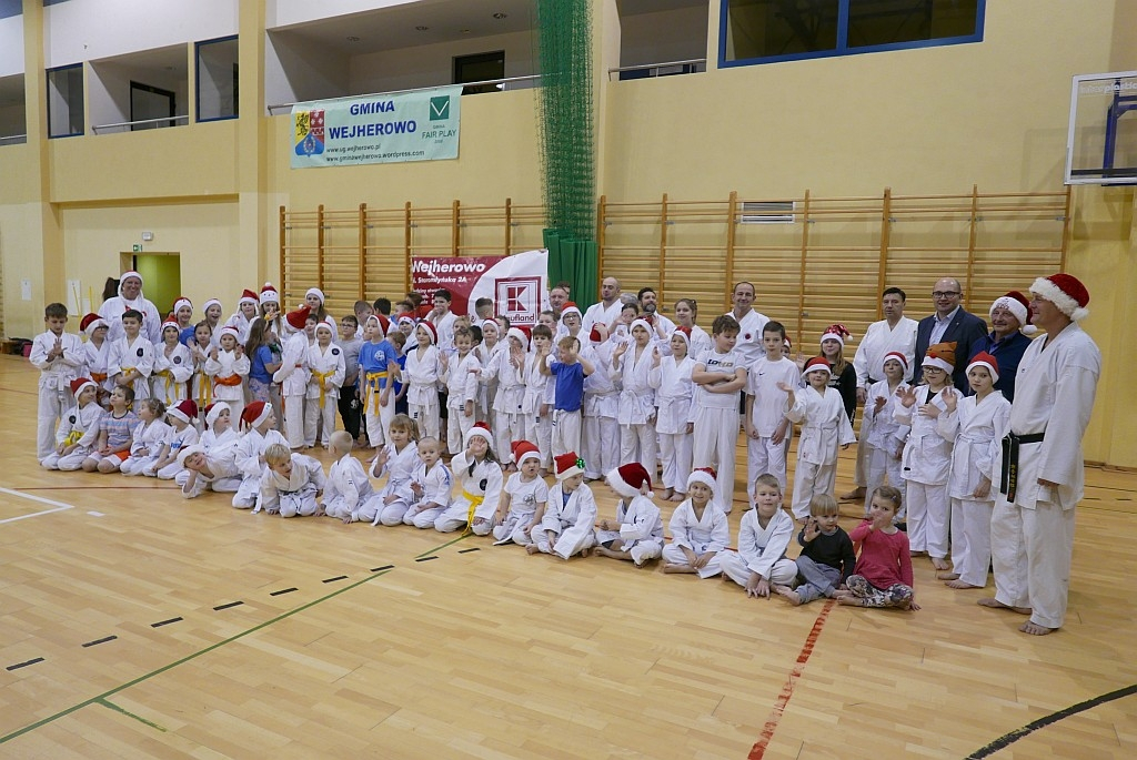 Trening karate shotokan z Mikołajem