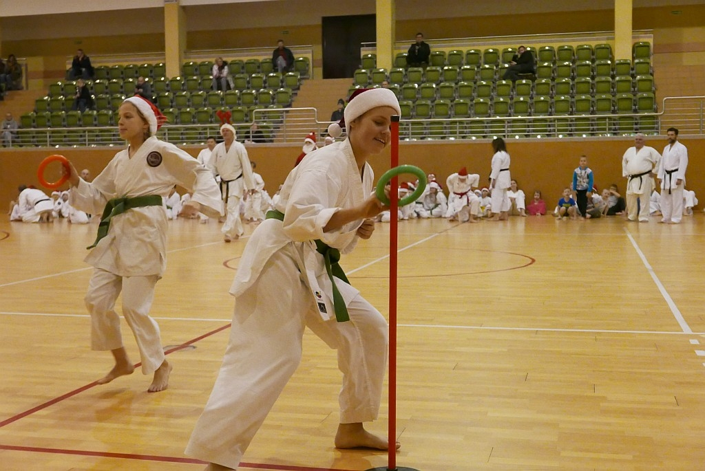 Trening karate shotokan z Mikołajem