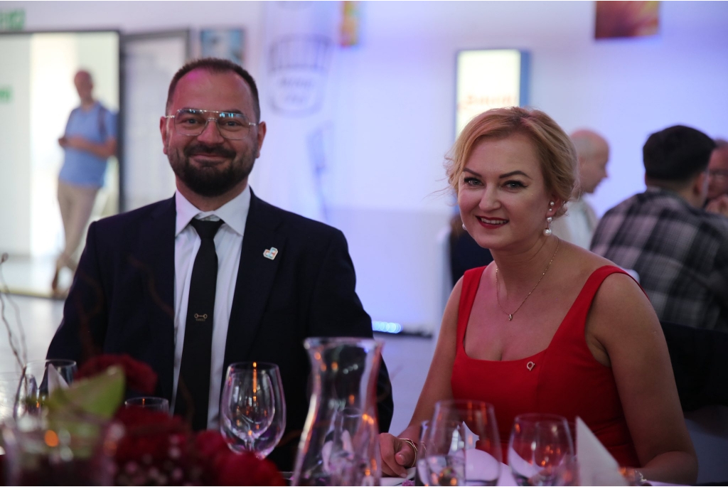 Pomaganie przez Gotowanie 2025