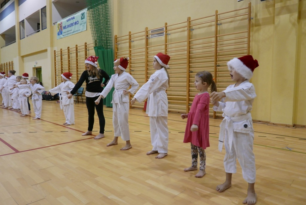 Trening karate shotokan z Mikołajem