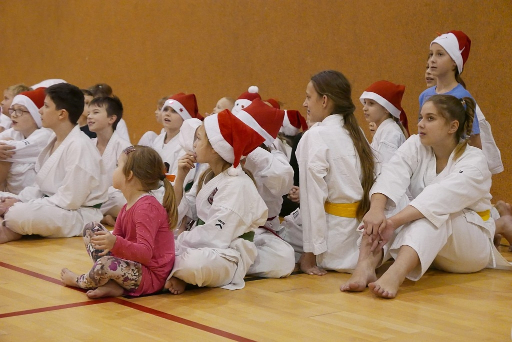 Trening karate shotokan z Mikołajem