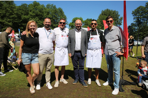 Pomaganie przez Gotowanie 2025