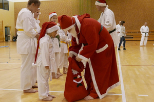 Trening karate shotokan z Mikołajem