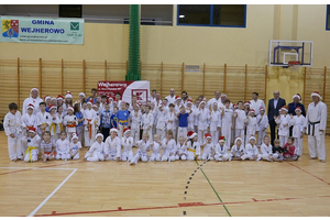 Trening karate shotokan z Mikołajem