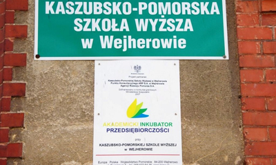 Wręczenie dyplomów licencjackich absolwentkom Wydziału Pielęgniarstwa KPSW