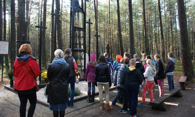 Piaśnica - lekcja patriotyzmu dla młodzieży - Fot. Jacek Drewa - 22.10.2013