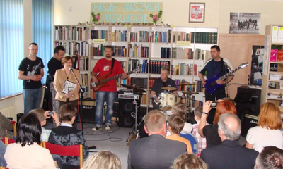 Koncert Tomasza Szlagowskiego w Wojewódzkiej Bibliotece Pedagogicznej  - Filia Wejherowo - 25.05.201