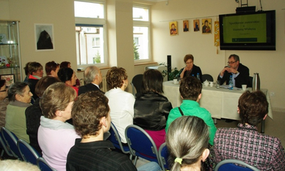 Spotkanie z Danutą Wałęsą w bibliotece - 19.04.2013