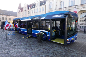Nowy autobus MZK