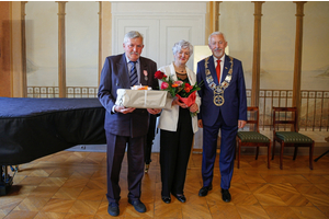 Medale Róży dla szczęśliwych Jubilatów