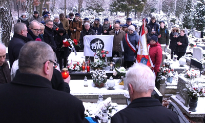 Upamiętnienie ofiar grudnia 1970 na wejherowskim cmentarzu
