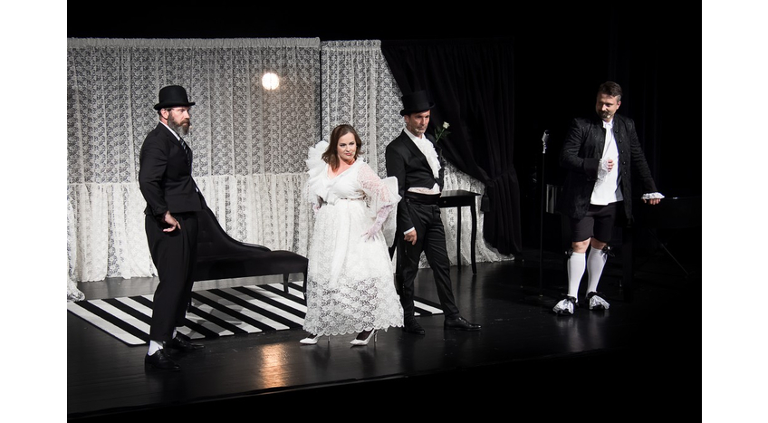 KABARET HRABI
