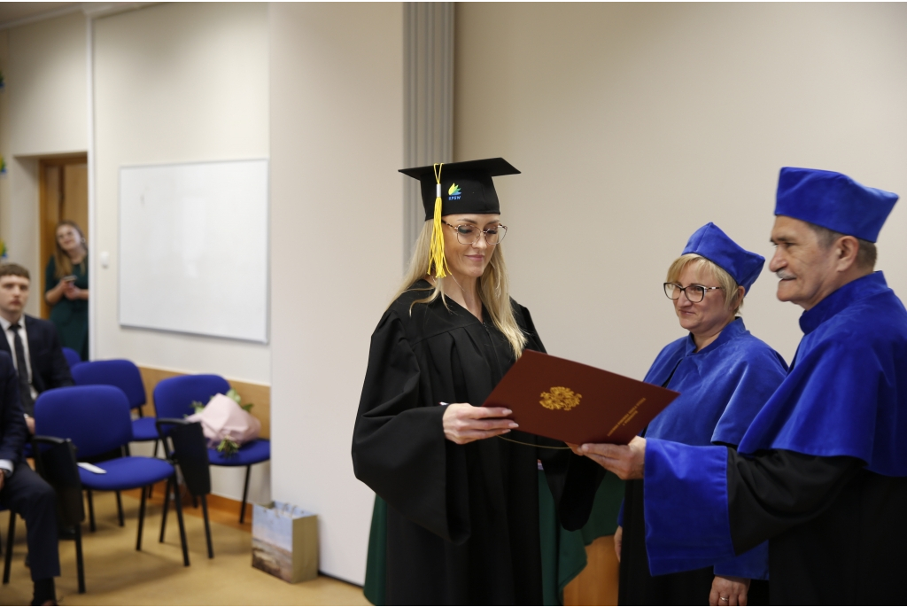 Uroczyste zakończenie studiów magisterskich na kierunku socjologia w KPSW