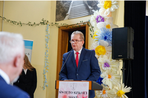 Uroczyste wręczenie stypendiów im. kpt. Antoniego Kasztelana w SP nr 6 w Wejherowie