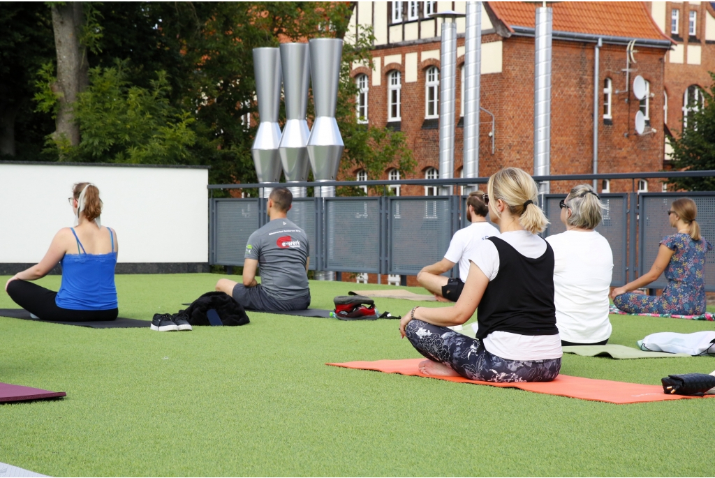 Joga w Wodnych Ogrodach