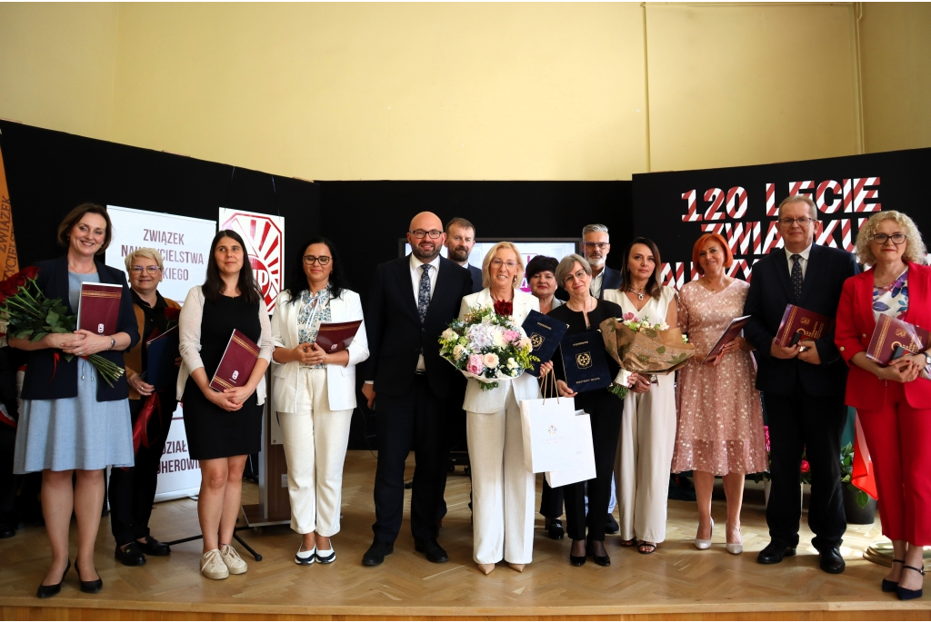120 lat ZNP
