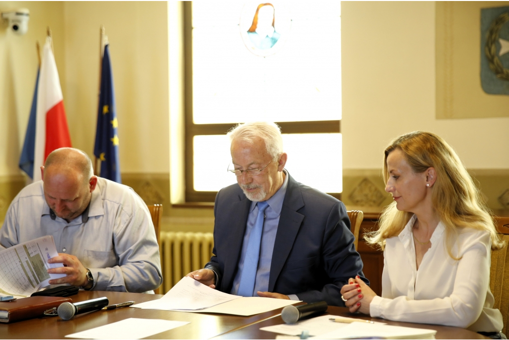 Akcja Lato 2025 - umowy