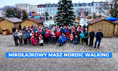 Mikołajkowy marsz Nordic Walking