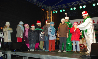 Mikołajki na rynku 5-12-2009