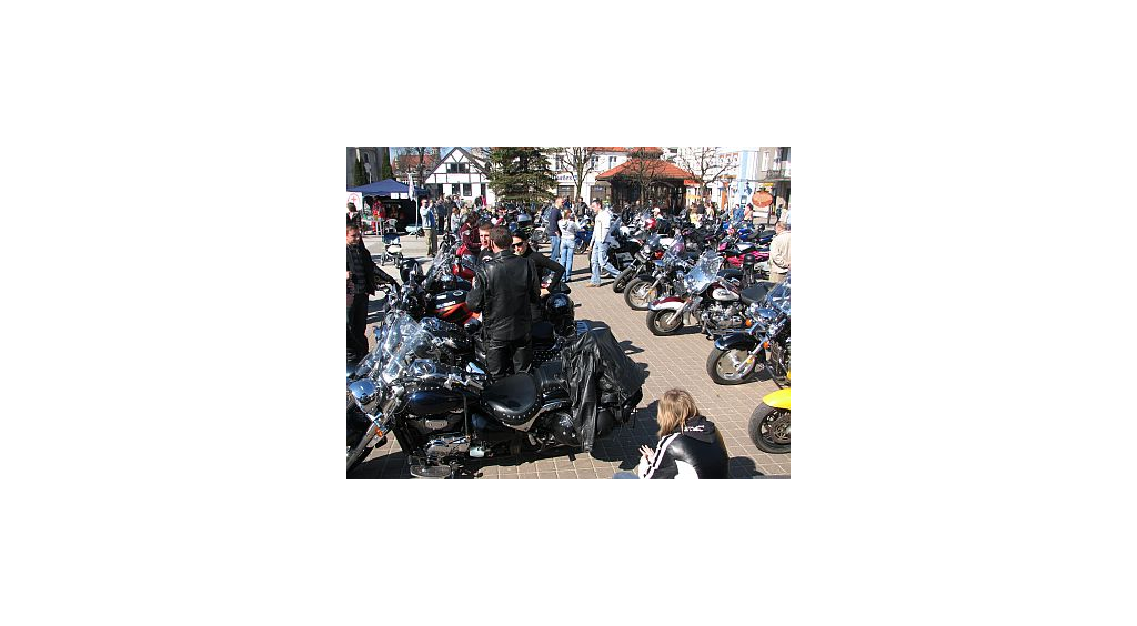 
Motocykliści dzieciom
