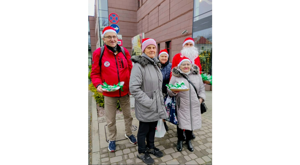 Nowa świąteczna tradycja Klubu Seniora 