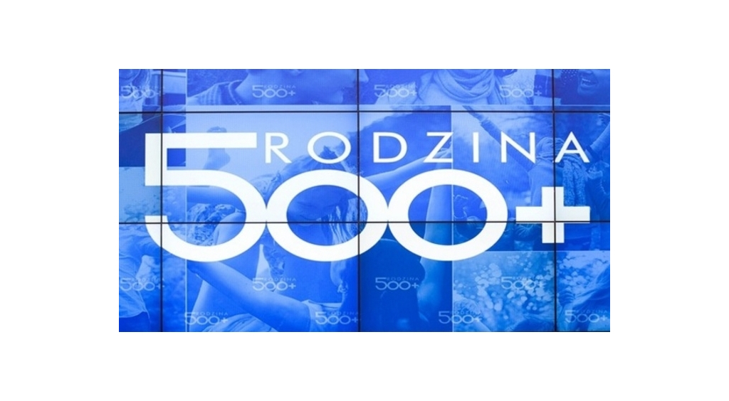 Rodzina 500+ - wpłynęło prawie 700 wniosków 