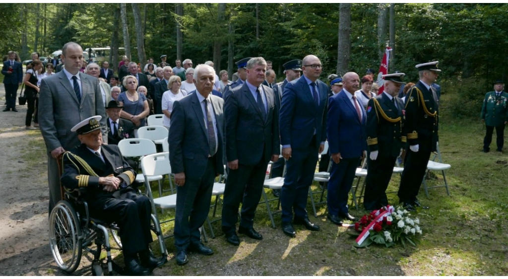 Hołd żołnierzom 1 MPS poległym pod Białą 