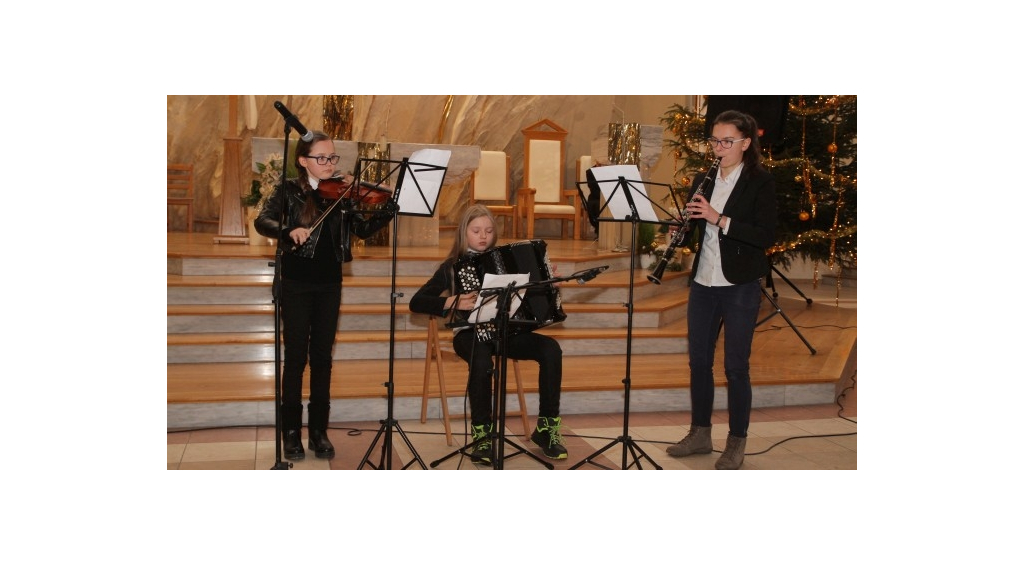 Koncert kolędniczy uczniów szkoły muzycznej