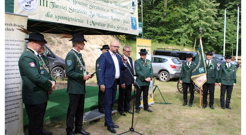 Strzelali dla upamiętnienia żołnierzy 1 MPS