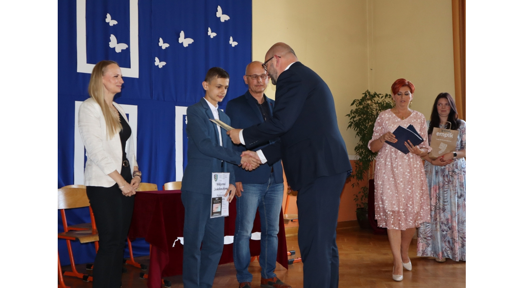 Pożegnanie ósmoklasistów z wejherowskiej „dziewiątki” 