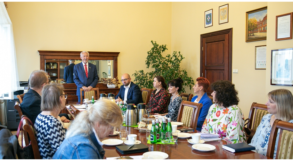 Prezydent miasta spotkał się z dyrektorami szkół oraz przedszkoli