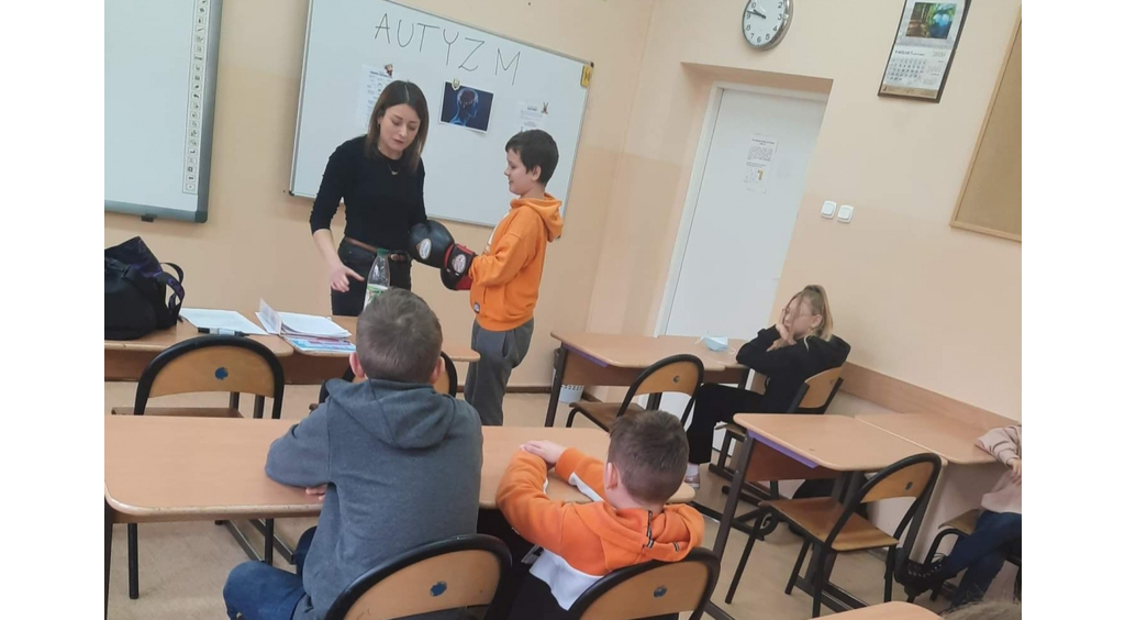 Zrozumieć autyzm - warsztaty edukacyjne w wejherowskich szkołach 