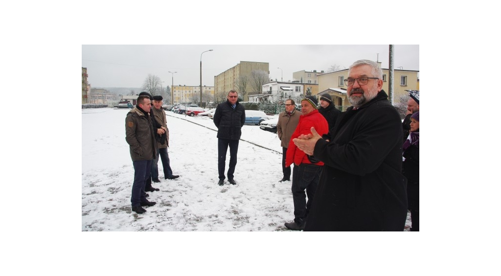 Powstał nowy parking przy ul. Weteranów