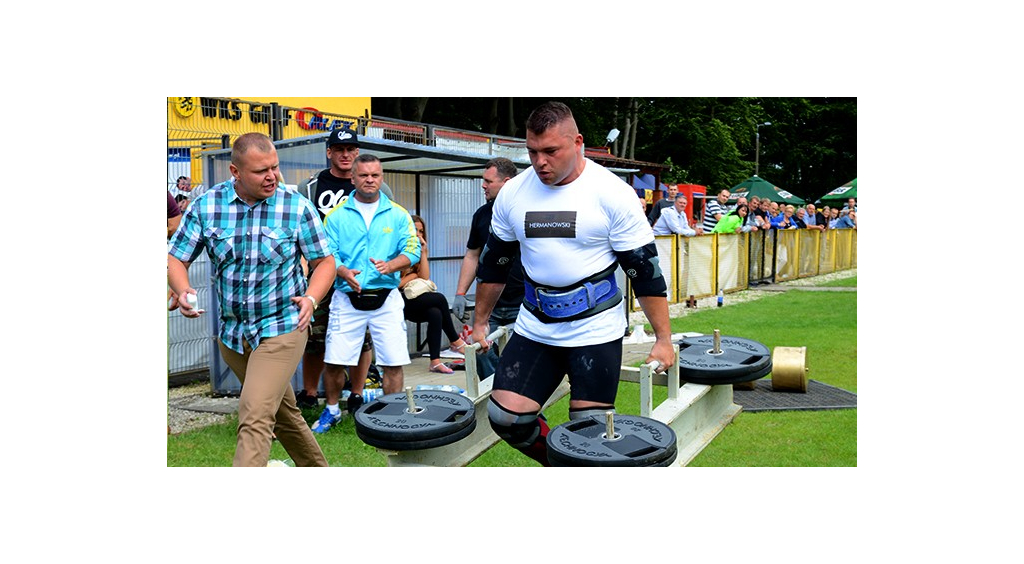 Mateusz Ostaszewski wygrał zawody Strongman w Wejherowie