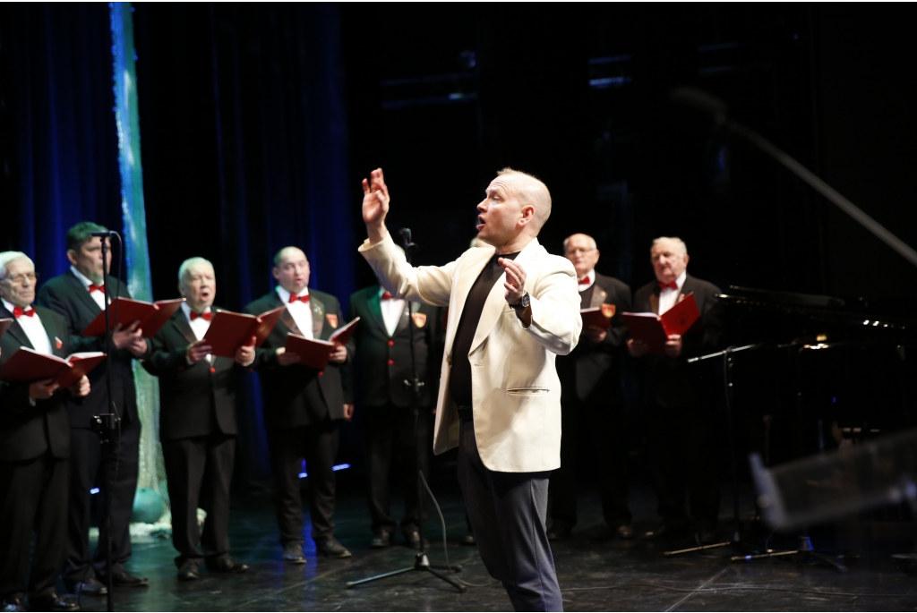 Finał  XXVII Ogólnopolskiego Festiwalu Pieśni o Morzu