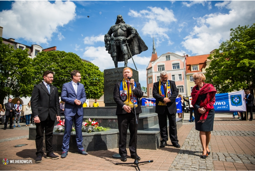 Parada uczniów Zespołu Szkół Ponadgimnazjalnych nr 4  im. Jakuba Wejhera - 29.05.2015