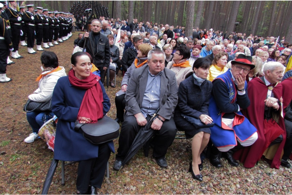 Hołd ofiarom zbrodni piaśnickiej