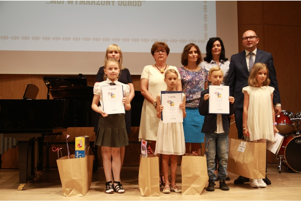 Gala finałowa dot. podsumowania działań edukacyjnych KZG &quot;Doliny Redy i Chylonki&quot;