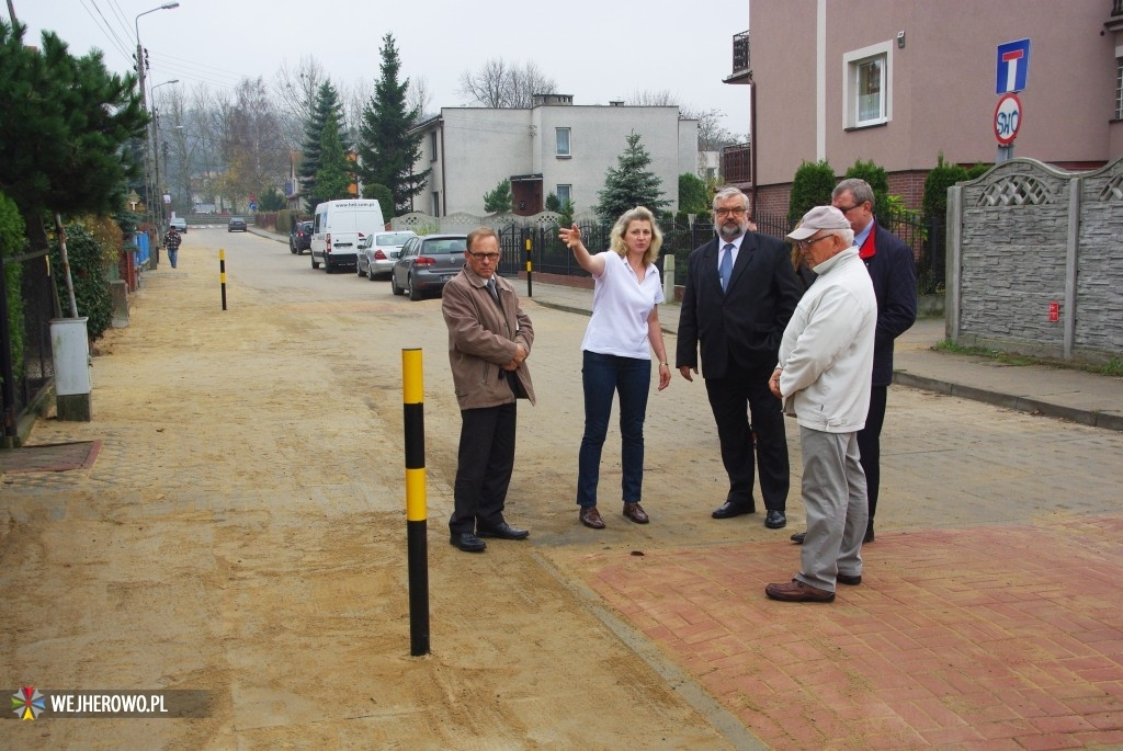 Kolejne nowe nawierzchnie na ulicach - 13-14.11.2014